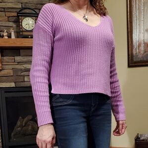 Pink V-Neck Ribbed Sweater